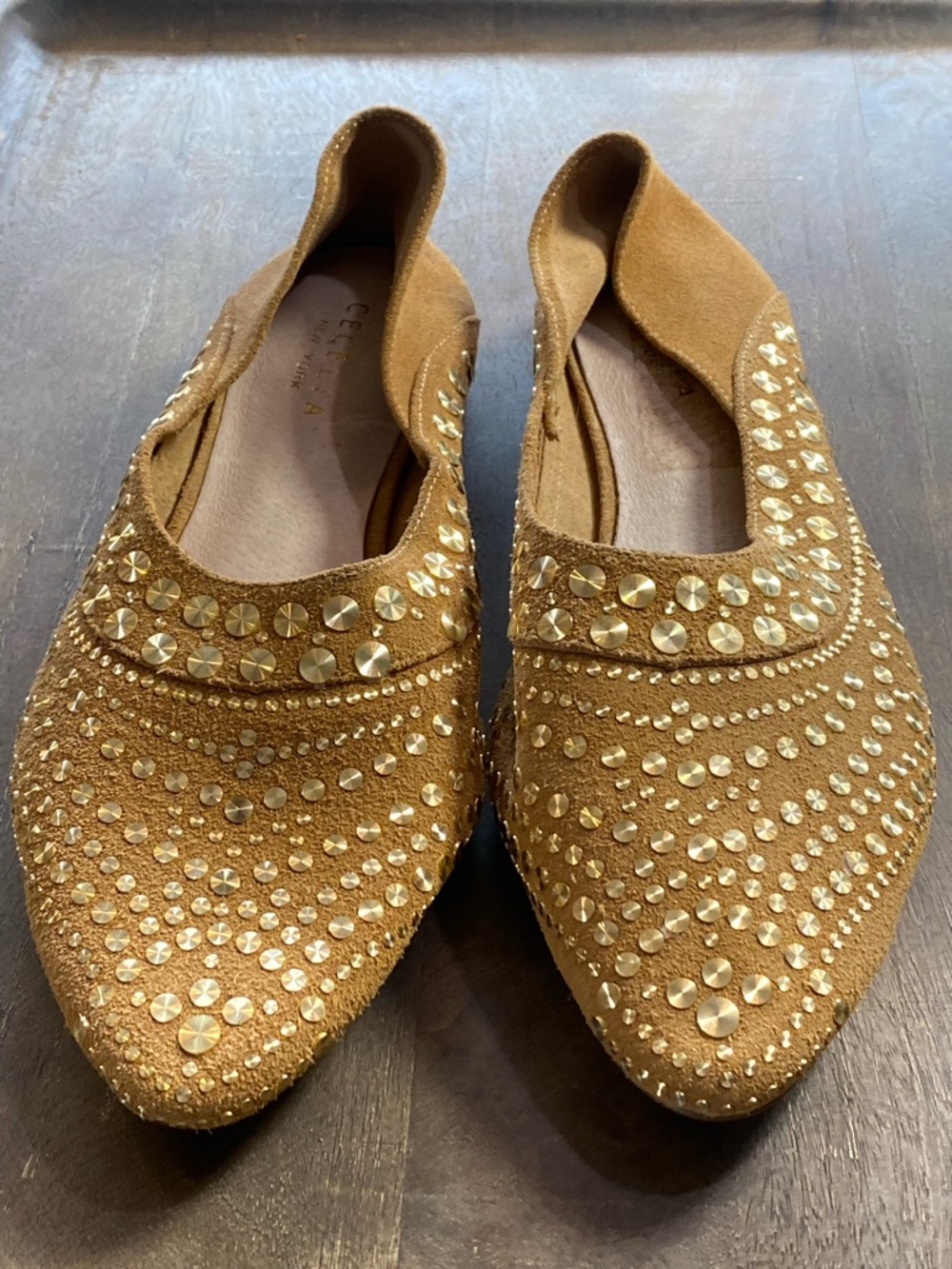 CECILIA NEW YORK Gold-Studded Tan Suede MOJITO Flats 8.5 EUC - Picture 2 of 8